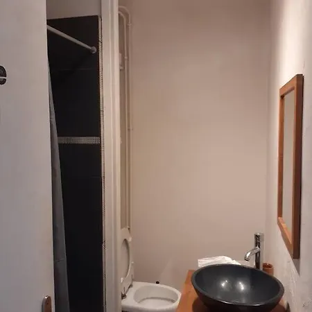 Apartment F2 Au Calme 350m Gare/10min Centre